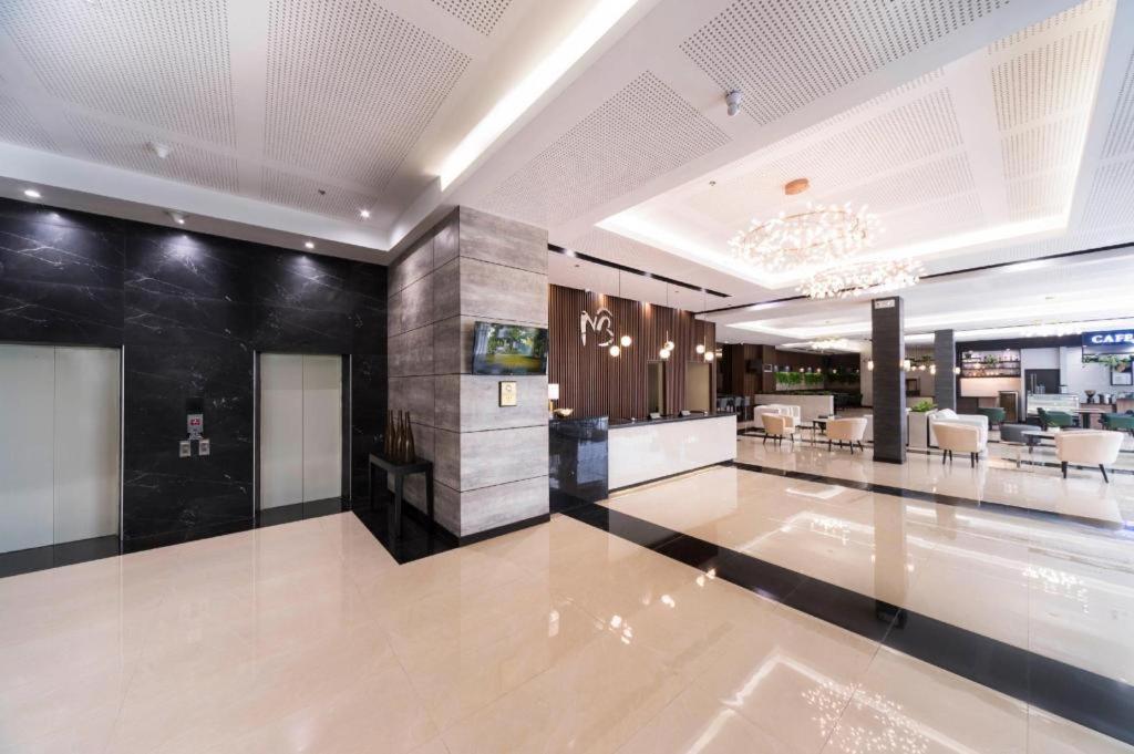 มอลเบอรี สวีท บิสซิเนส โฮเต็ล Hotel คากายันเดโอโร ภายนอก รูปภาพ