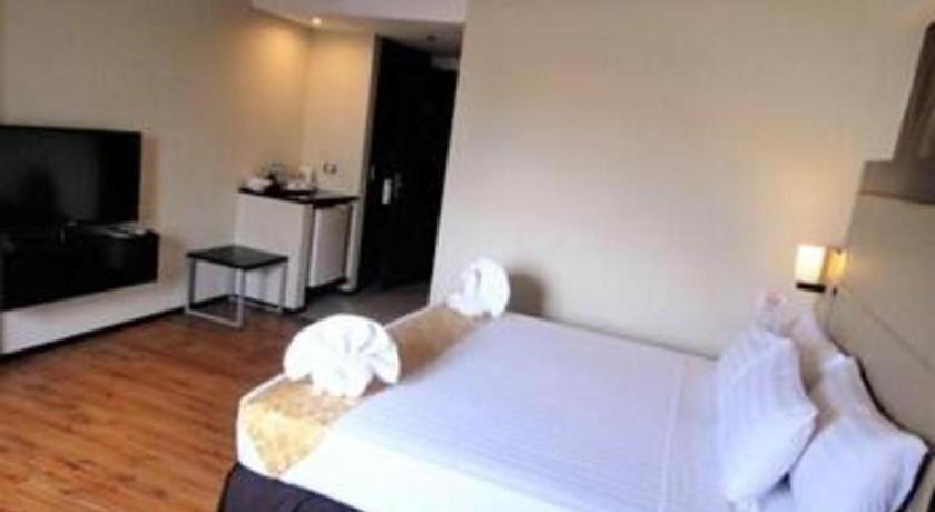 มอลเบอรี สวีท บิสซิเนส โฮเต็ล Hotel คากายันเดโอโร ภายนอก รูปภาพ
