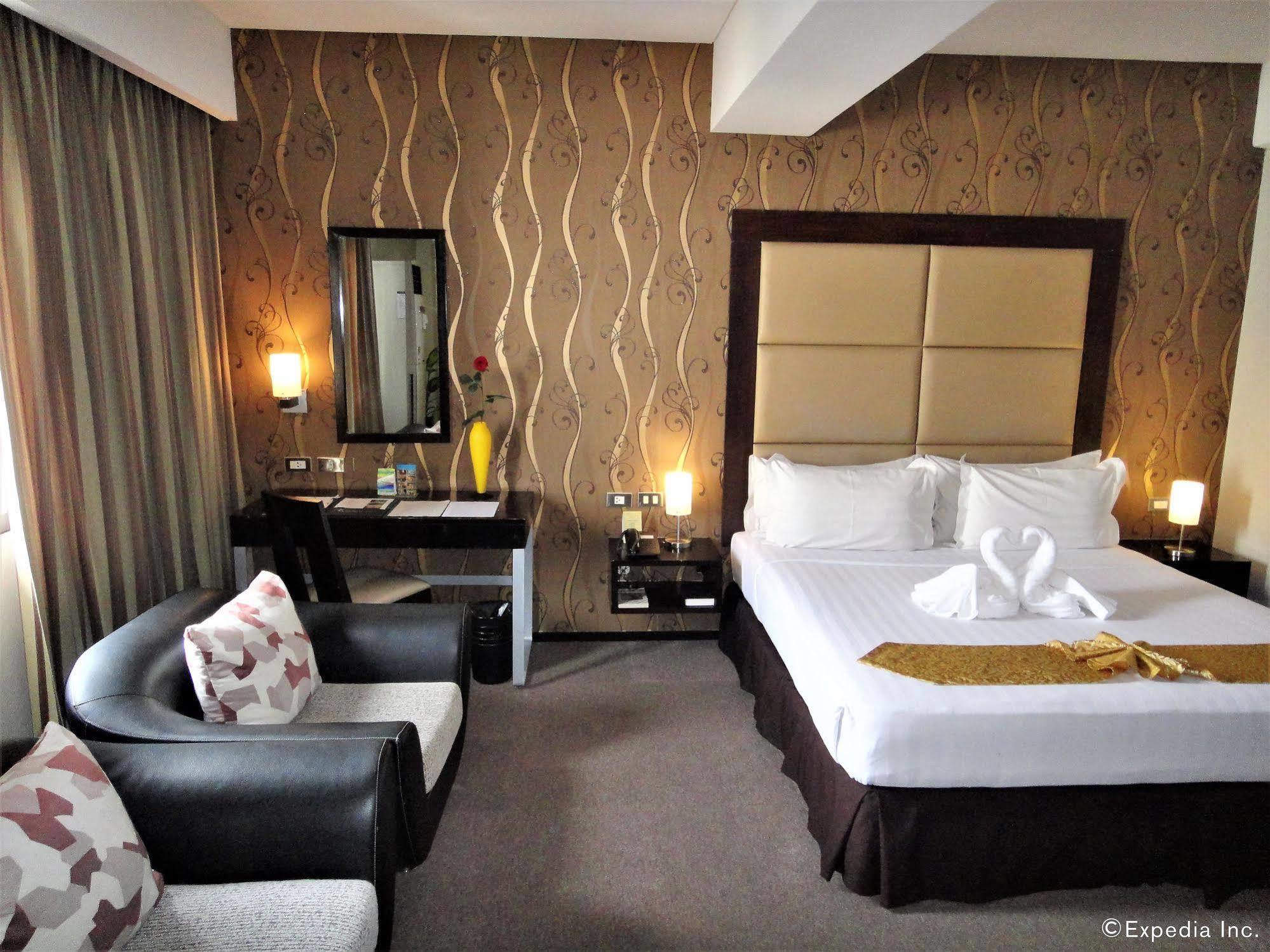 มอลเบอรี สวีท บิสซิเนส โฮเต็ล Hotel คากายันเดโอโร ภายนอก รูปภาพ